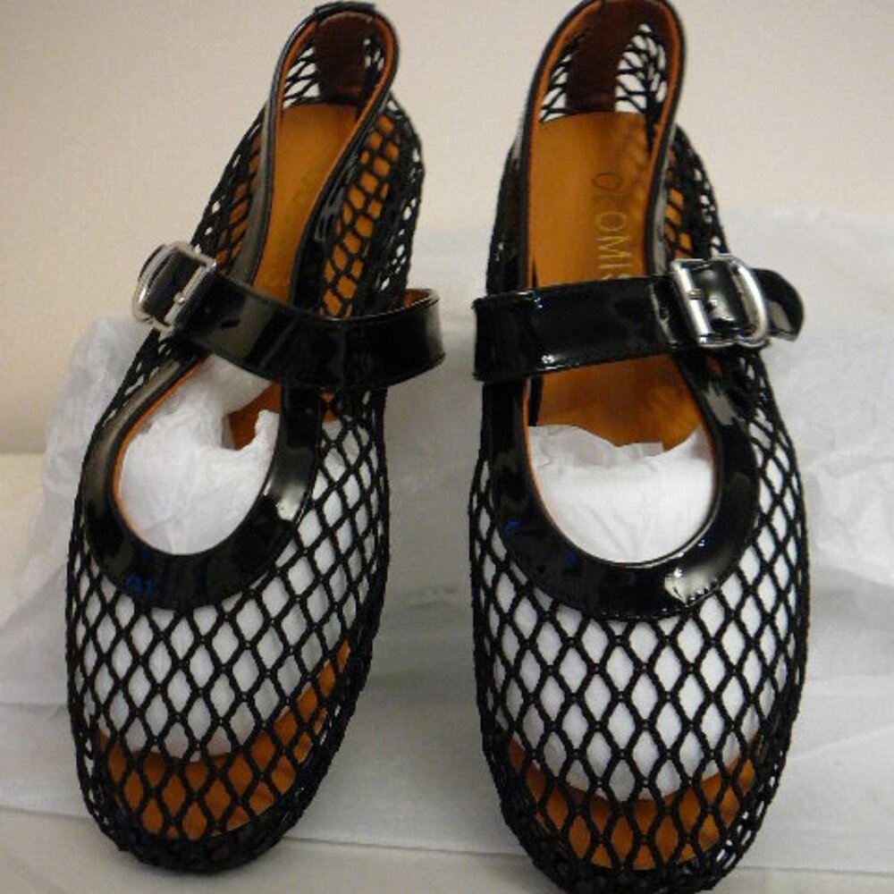 Black Mesh Flats size 6